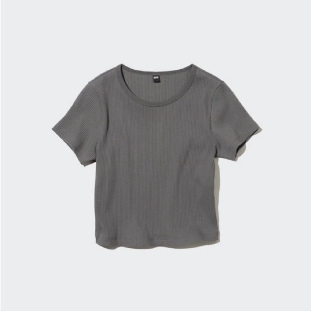 Uniqlo Gray Fitted Ribbed Short Sleeve T-Shirt